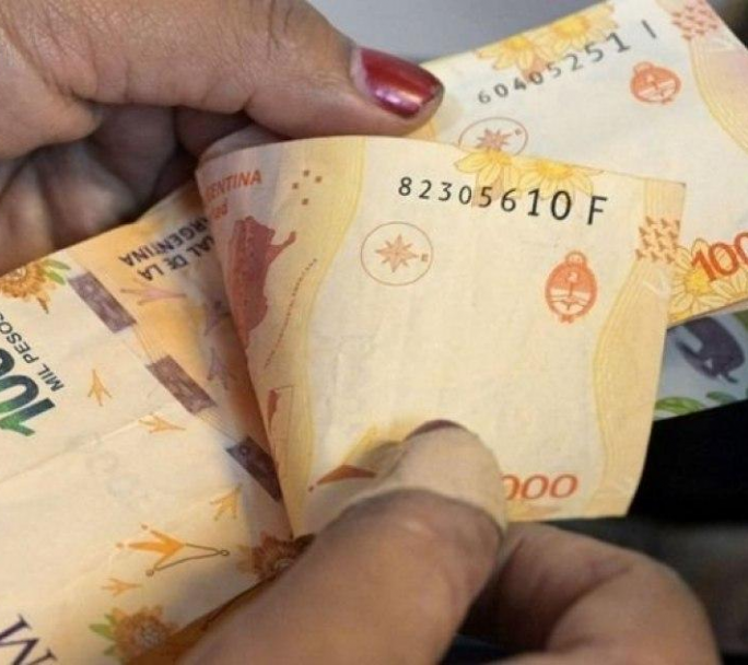 Hubo una suba en los salarios en el mes de Julio del 2,5 %, con incidencia en el séctor no registrado